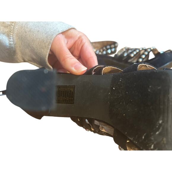 Forever 21 Y2K Black Studded Heels 7 - Picture 7 of 7